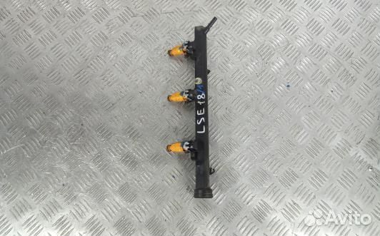 Топливная рампа бензиновая peugeot 406 (LSE18TJ01)