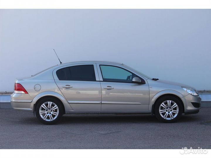 Opel Astra 1.6 МТ, 2008, 194 171 км