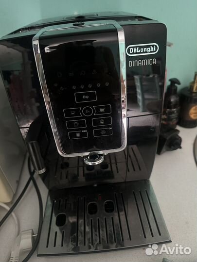 Кофемашина delonghi dinamica