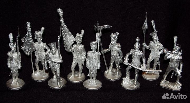 Солдатики оловянные 26 штук