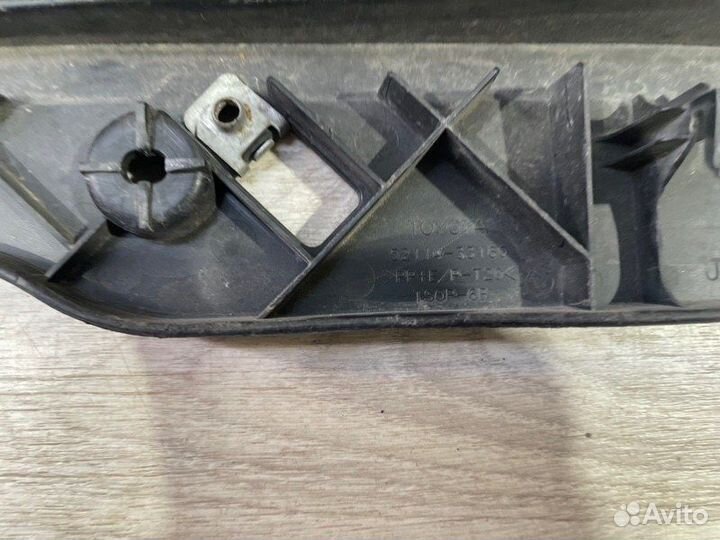 Площадка номера Toyota Camry V 40 2006 По 2014 Год