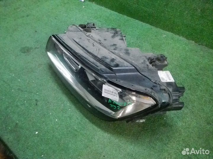 Фара левая Volkswagen Tiguan