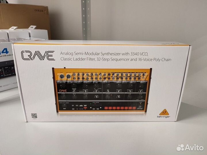 Behringer Crave синтезатор