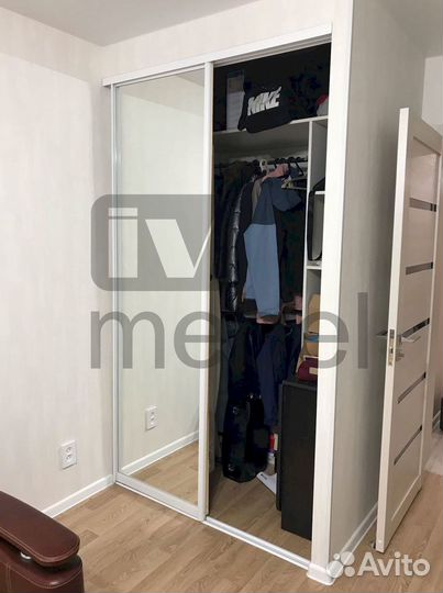 Шкаф в детскую