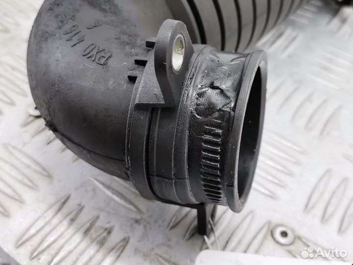 Патрубок турбины Ford Fiesta 5 рест. 2009