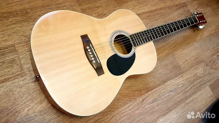 Гитара акустическая новая