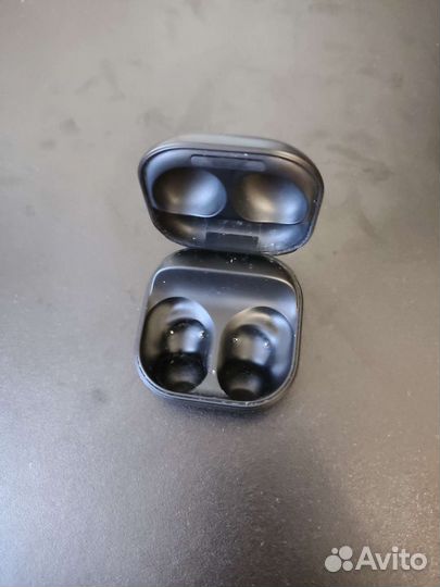 Samsung galaxy buds pro кейс