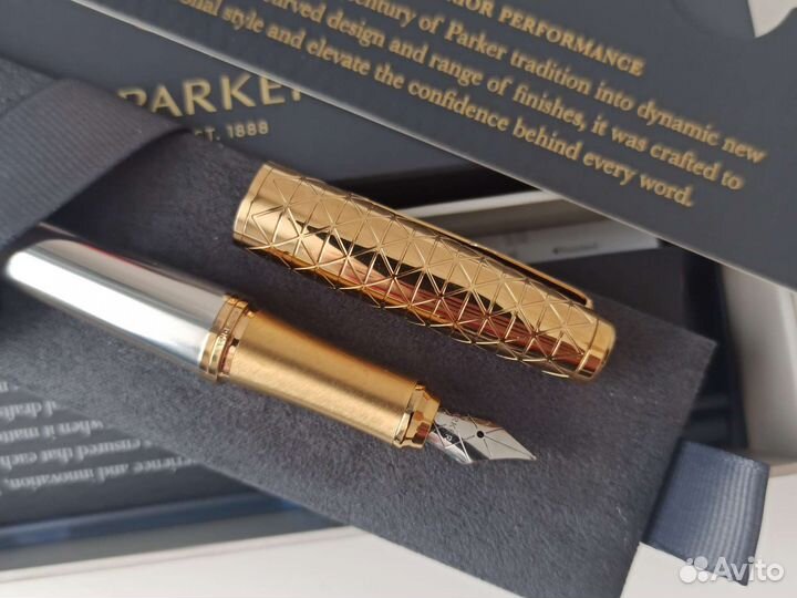 Ручка перьевая Parker Urban Premium F313