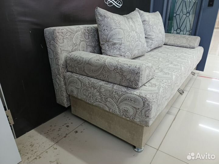 Диван кровать новый необычайно красивый