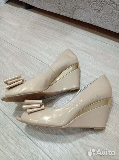 Туфли лаковые