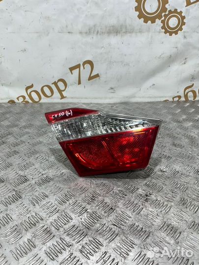 Фонарь внутренний левый Toyota Camry ASV50