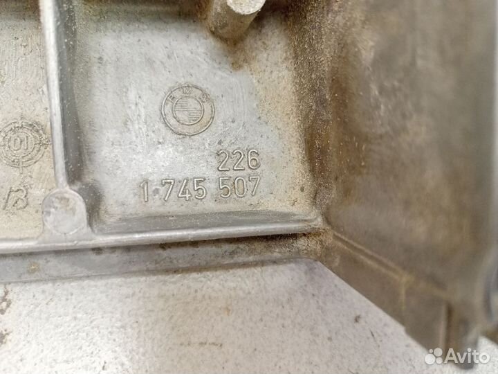 Крышка двигателя передняя 11141745506