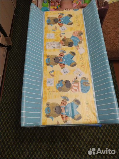 Пеленальный столик с ванночкой