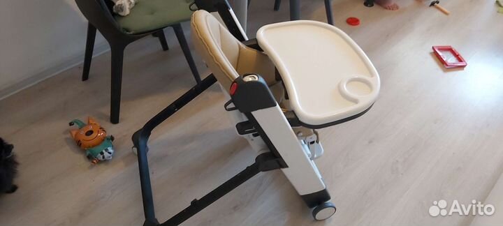 Стульчик для кормления peg perego siesta follow me