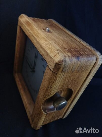 Часы корабельные, судовые