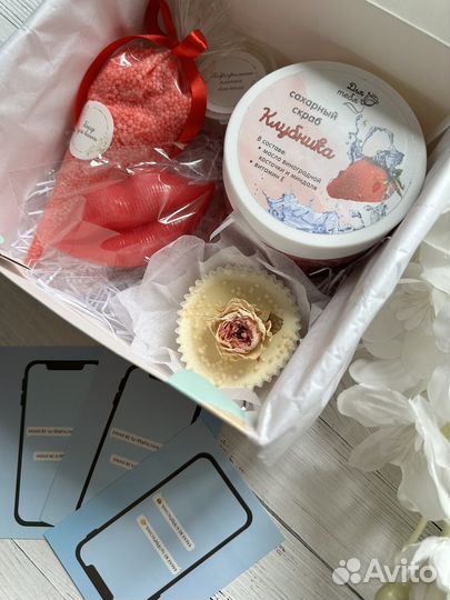 Подарок на день рождения, подарочный набор девушке