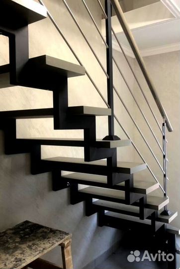 Лестница уличная