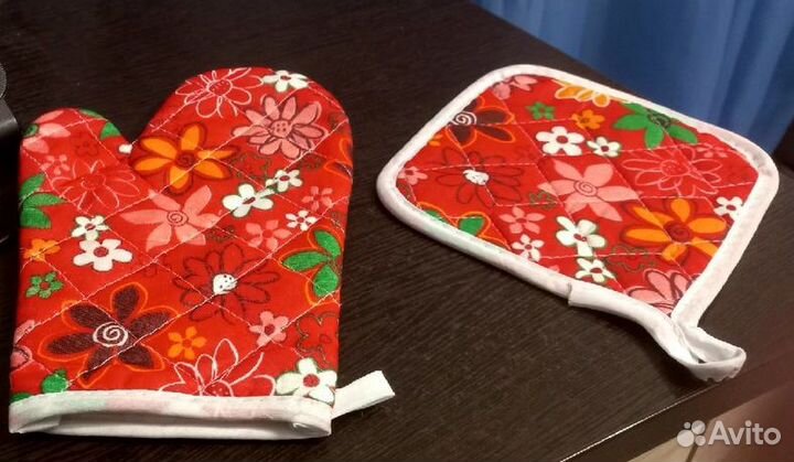Набор для кухни рукавичка и прихватка
