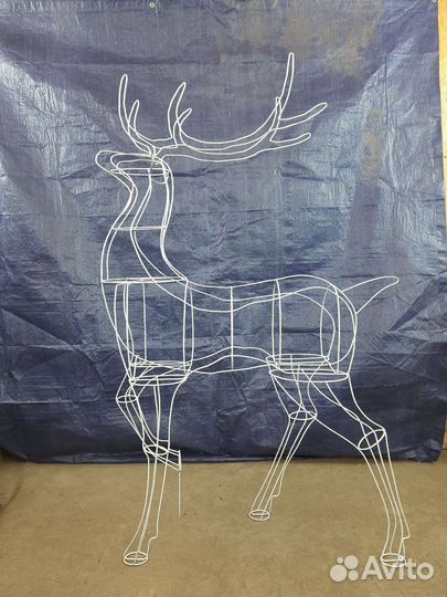 Новогодний олень