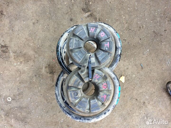 Задняя пружина Nissan Note E11 2011 комплект