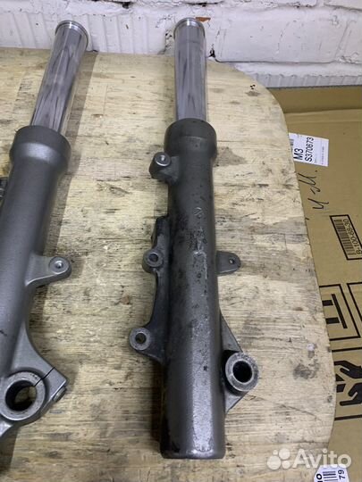 Перо вилки Suzuki Burgman/SkyWave 400 ck41-43