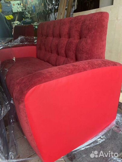 Диван в офис,зону ожидания,ресепшен,салон красоты