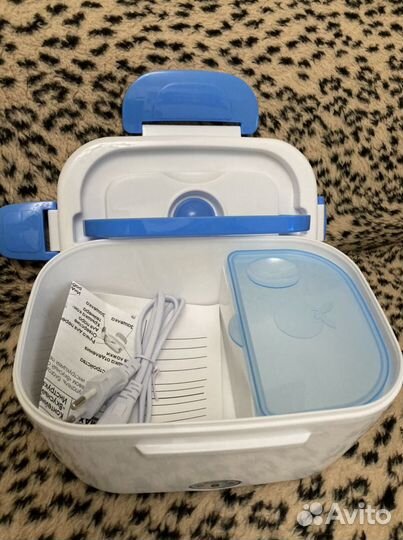 Контейнер с подогревом для подогрева обеда