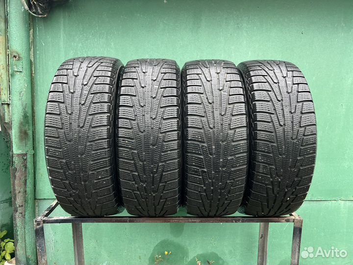 Nokian Tyres Hakkapeliitta R 225/55 R18 102R