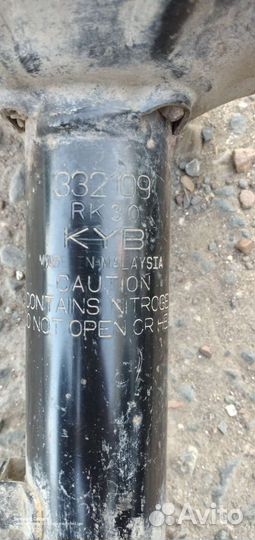 Задание стойки амортизаторов