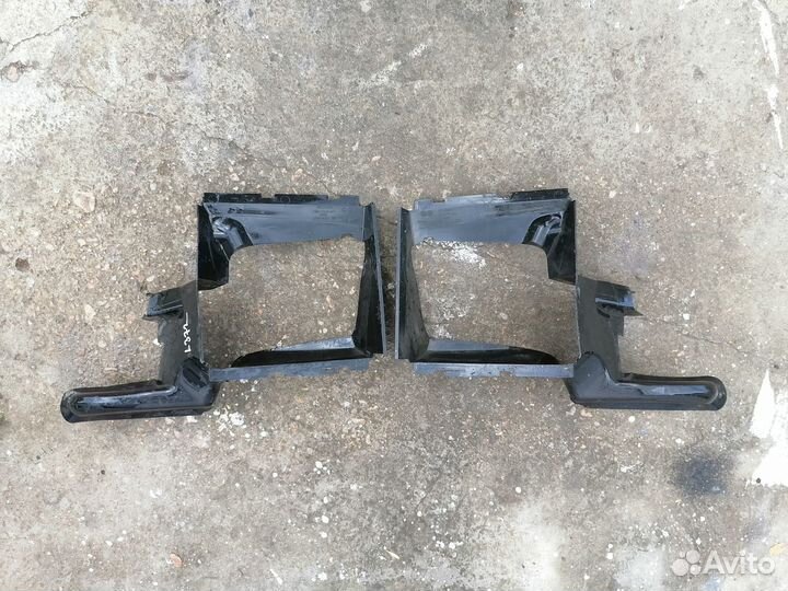 Воздуховод интеркулера Q7 4L цена за 2 шт