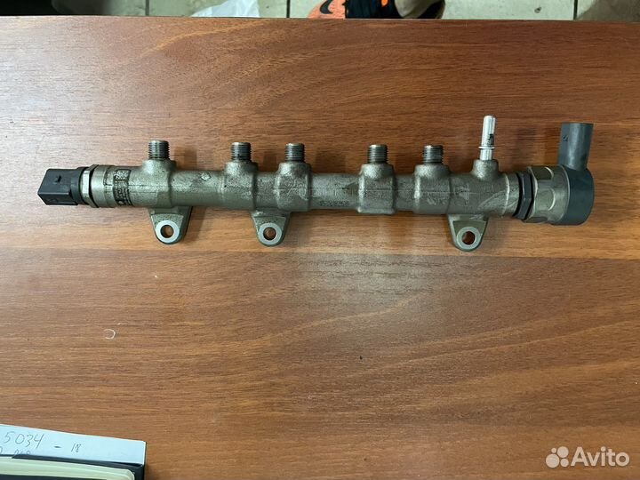 Рампа топливная бмв B47D20. 13538579240