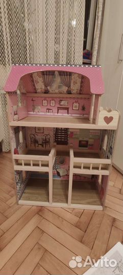 Кукольный домик