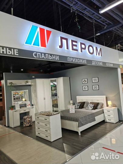 Водитель с личным грузовым автомобилем