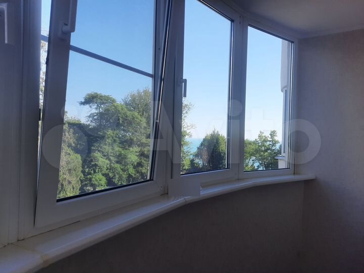 2-к. квартира, 100 м², 1/21 эт.