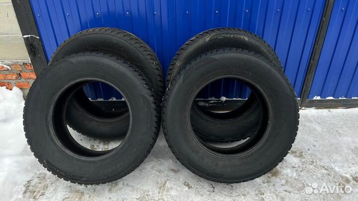 Kumho I'Zen RV KC15 265/65 R17