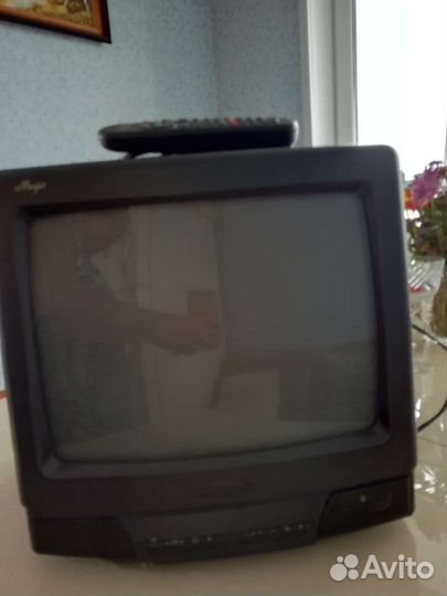 Телевизор 