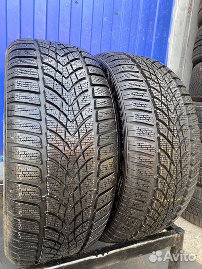 Dunlop SP Winter Sport 4D 225/45 R17