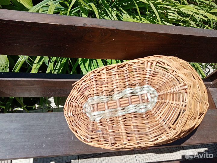 Корзина малая плетеная