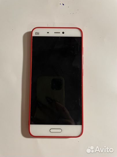 Телефон Xiaomi Mi 5