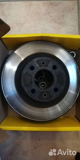 Тормозные диски R15 и барабаны на Лада granta