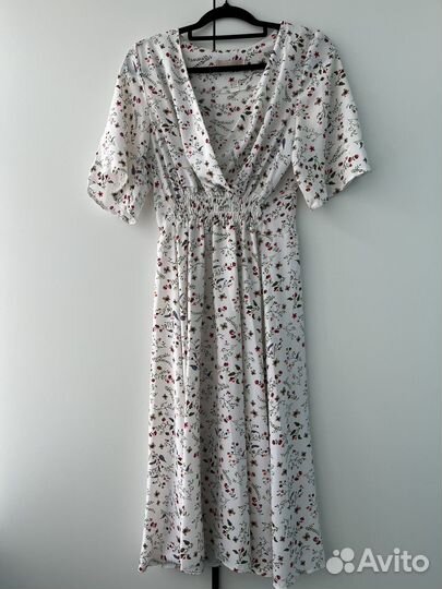 Платье женское 42 44