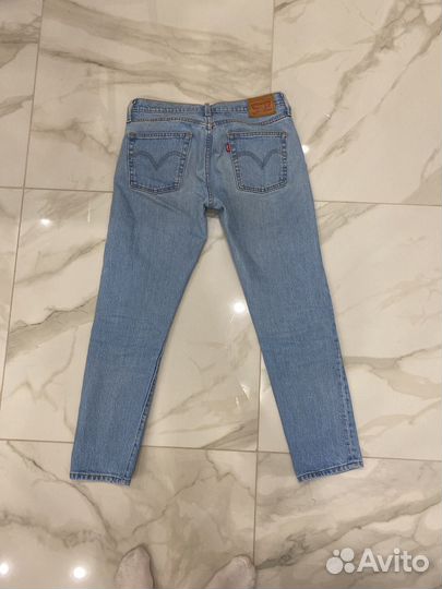 Женские джинсы levis 501