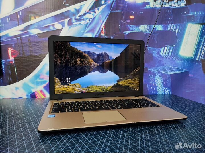 Ноутбук asus R540S 15.6