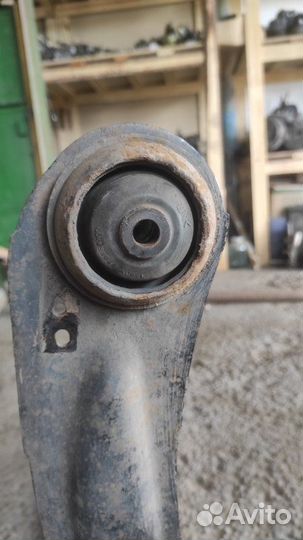 Балка подвески задняя Nissan Primera P 12