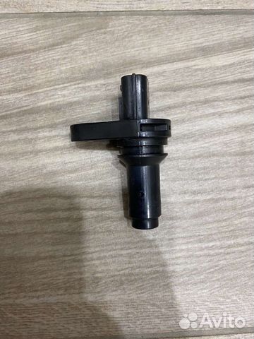 Датчик положения коленвала Nissan j32