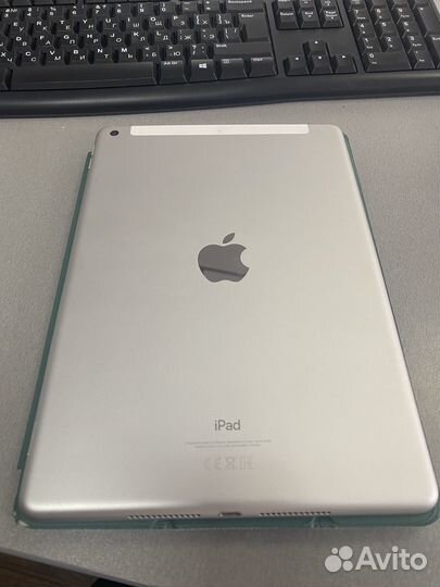 iPad 7 2020 32Gb с сим-картой