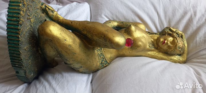 Скульптура статуэтка Женщина. винтаж. 60см 17кг