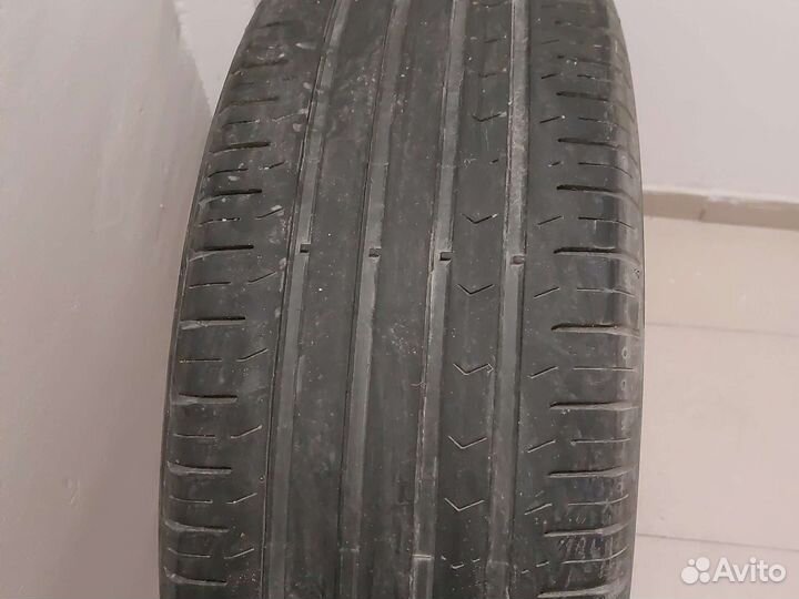 Continental ContiPremiumContact 5 225/60 R17 99V
