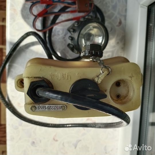 Фонарь аккумуляторный уас-4 (армейский)