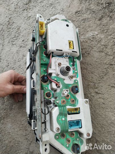 Щиток приборов хонда аккорд 3/Honda Accord 3